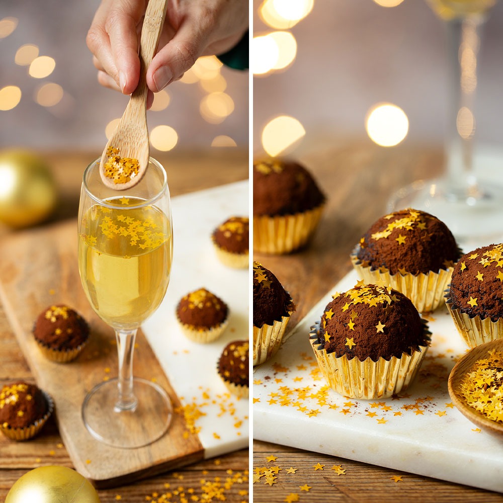 Ätbara Stjärnor Guld - Decora- Ätbara stjärnor i guld färg, perfekt för att enkelt dekorera godis, cupcakes, kakor och choklad. Även perfekt för att dekorera drinkar och cocktails. Innehåll: 1g Glutenfri Ingredienser: förtjockningsmedel: hydroxipropylmetylcellulosa; kokosolja, färg: E172. Genomsnittlig näringsdeklaration per 100 g produkt: Energi 815 Kj, 203 Kcal; Fett 3 g, varav mättad 0 g; Kolhydrater 88 g, varav sockerarter 0 g, Protein 0 g, Salt 0 mg. Förvaringsråd: Förvara på en sval, torr plats, borta