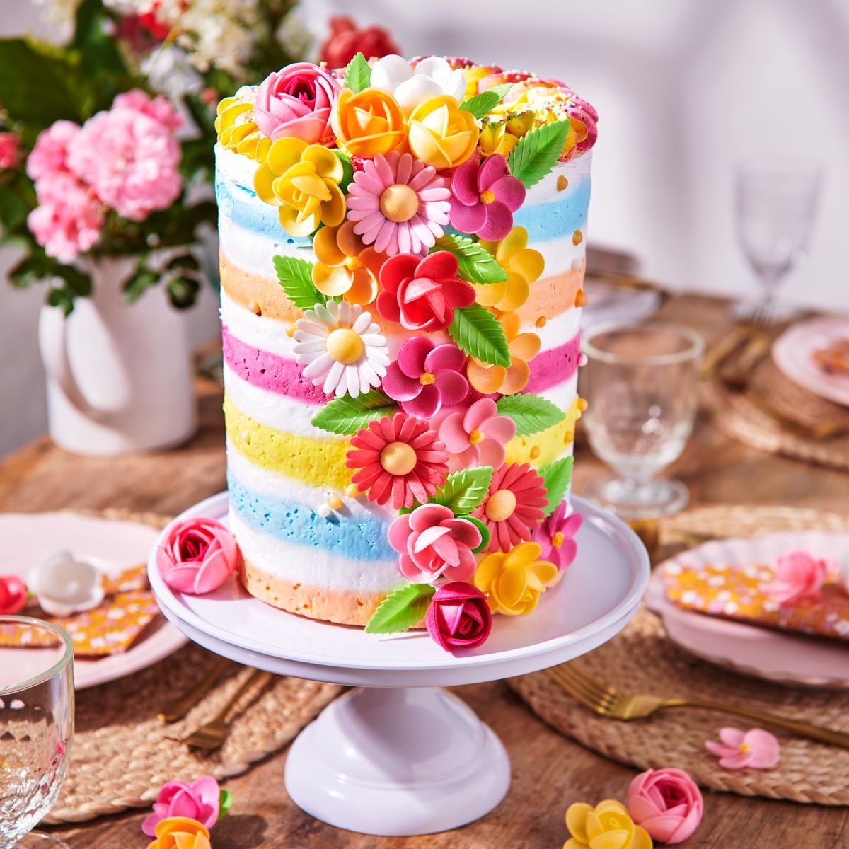 Ätbara Waferblommor Primrose - FunCakes- Låt dina godsaker blomma med FunCakes ätbara wafferblommor! Dessa blommor är huvudsakligen gjorda av majs, vilket gör att de är skarpa och robusta. Med dessa färdiga blommor ger du dina tårtor, cupcakes eller andra bakverk en glad, imponerande look utan ansträngning. Antal: 12 st 100% ätbara Ingredienser: stärkelse (majs), vatten, färg: E129, E122, E102, E110, E124. E129, E122, E102, E110, E124: kan ha en negativ effekt på aktivitet och uppmärksamhet hos barn. -Cocod