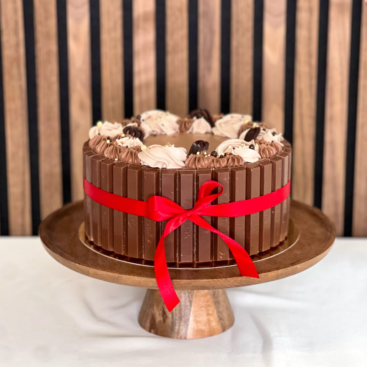 Surprise Cake-Cocodrip - Tårta &amp; Baktillbehör