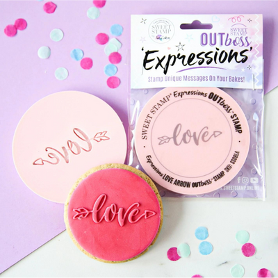 Love Arrow OUTboss Expressions Utstickare – Sweet Stamp-Cocodrip - Tårta och Baktillbehör